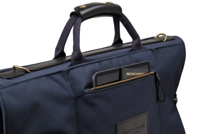 BENNETT WINCH TRIFOLD, NAVY