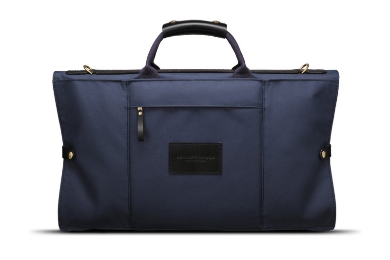 BENNETT WINCH TRIFOLD, NAVY