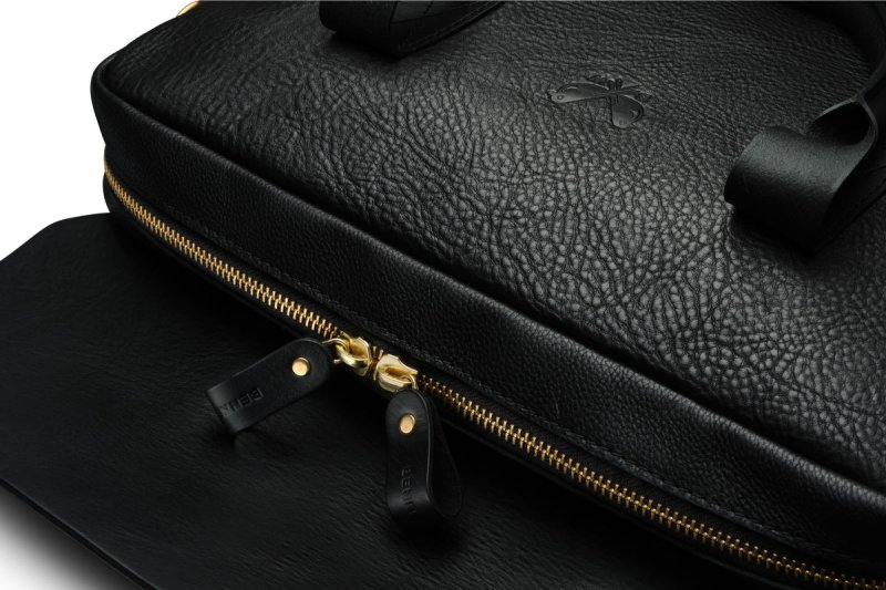 BENNETT WINCH LEATHER BRIEF, BLACK