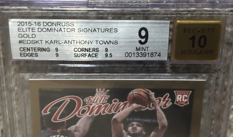 DONRUSS ELITE DOMINATOR SIGNATURES GOLD RC 4/10 BGS 9 2015-16 KARL-ANTHONY TOWNS