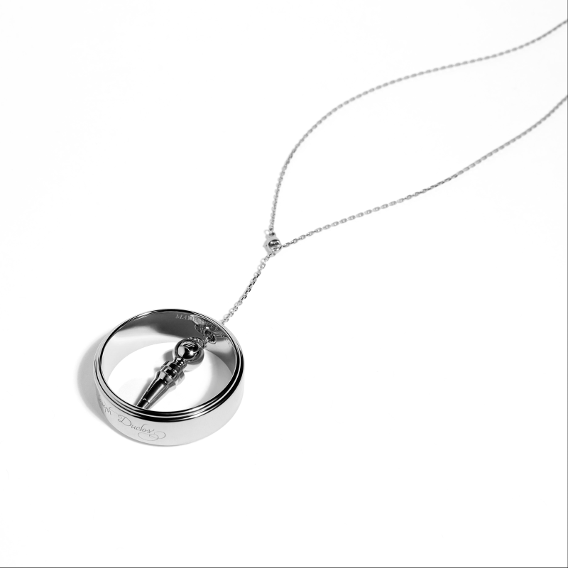 JOSEPH DUCLOS DIANE FLèCHE PENDANT NECKLACE IN PALLADIUM PLATED BRASS