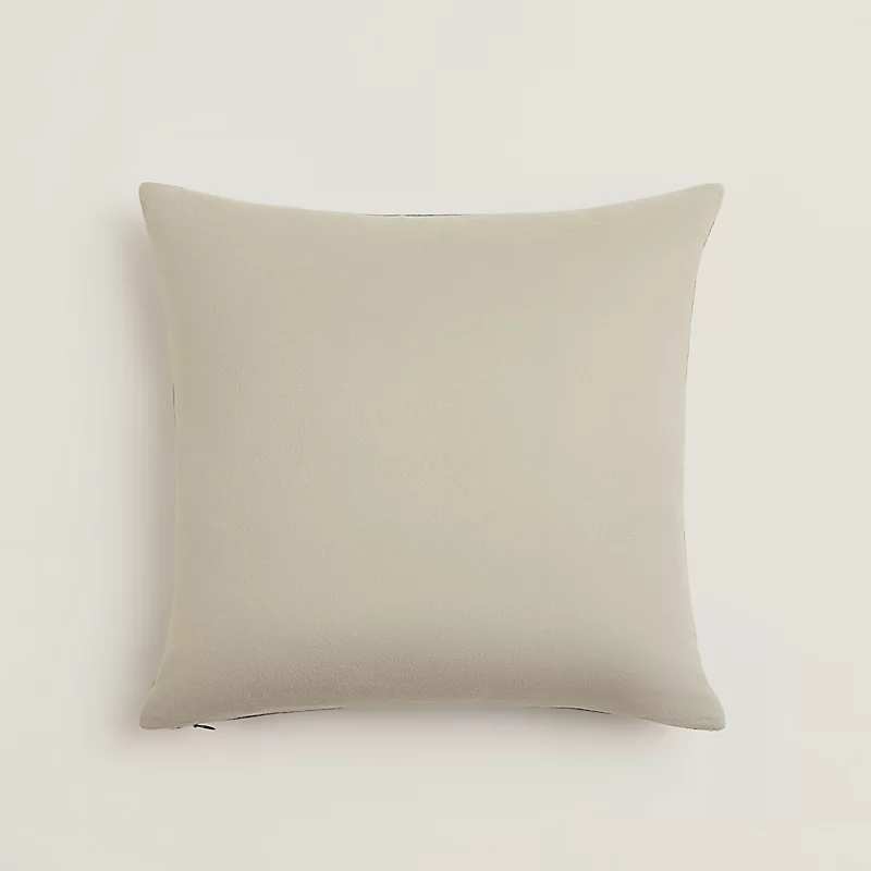 HERMES HARNAIS TRESSE PILLOW ÉCRU