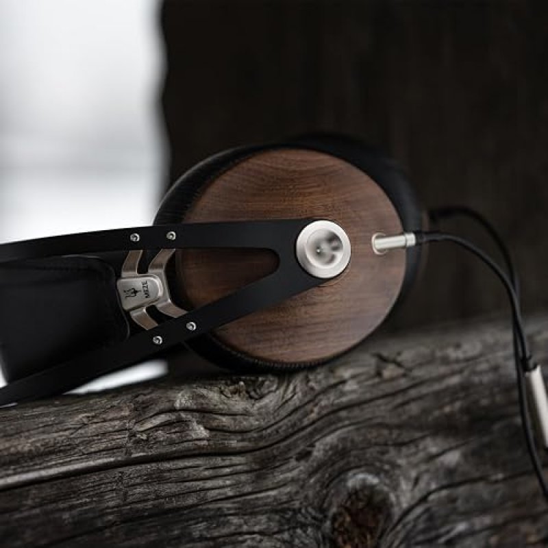 MEZE AUDIO 1.2M KEVLAR CABLE WITH MIC REMOTE FOR 99 CLASSICS WALNUT SILVER, 3.5MM TO DUAL TS