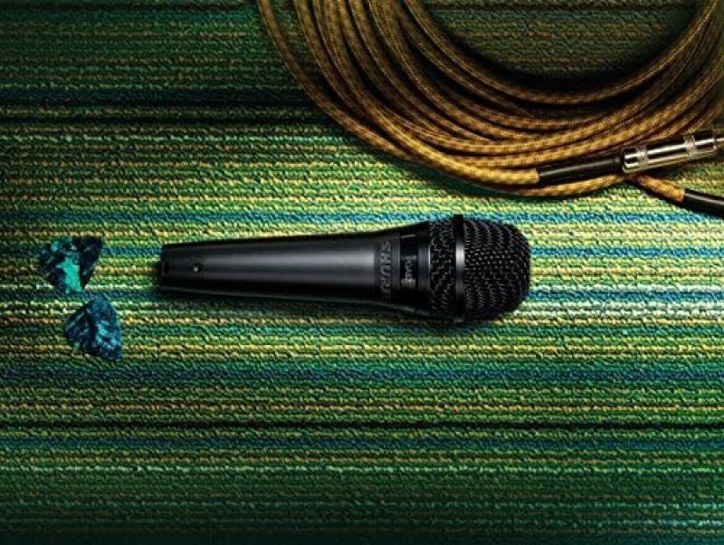 SHURE PGA57 DYNAMIC INSTRUMENT MICROPHONE WITH CARDIOID PATTERN, XLR CABLE STAND ADAPTER