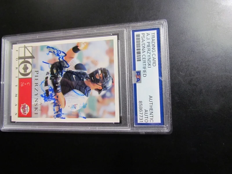 DONRUSS SIGNATURE SERIES A.J. PIERZYNSKI SIGNED CARD PSA CERTIFIED ENCAP 2003