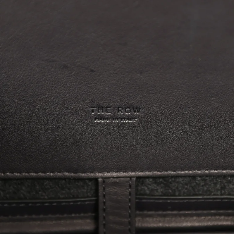 THE ROW MARGAUX 17 BAG BLACK SADDLE, GRIGIO HEAVY FELT SILVER HARDWARE