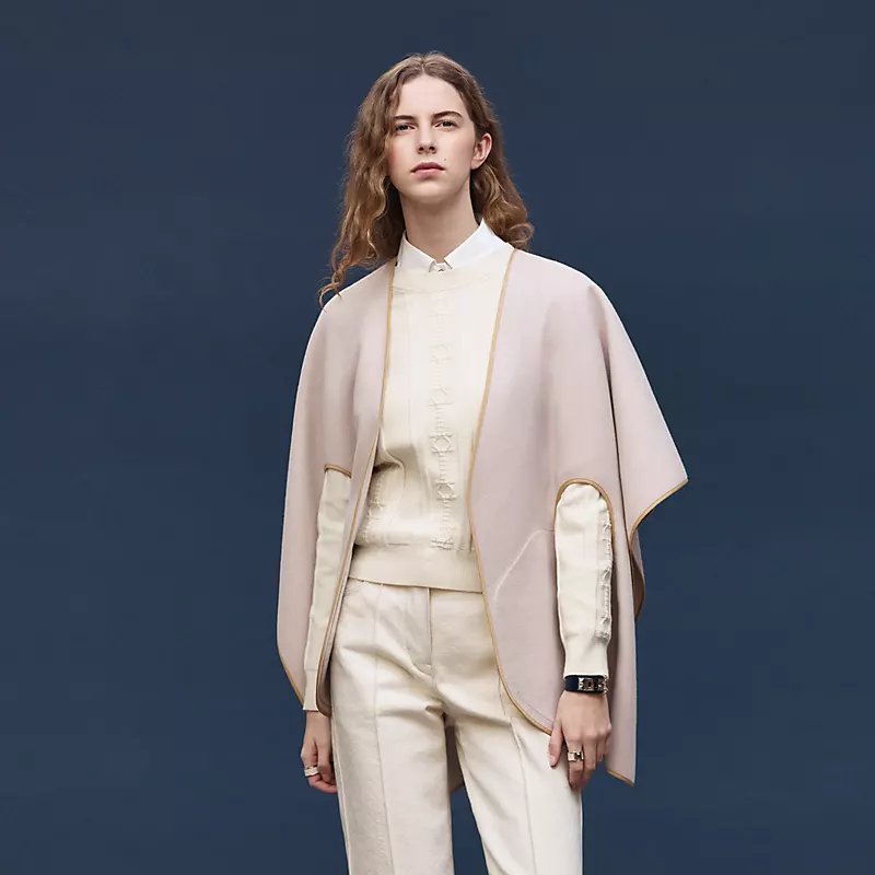 HERMES CASHMERE CAPE WITH BELT AND LEATHER DETAIL BEIGE NATUREL