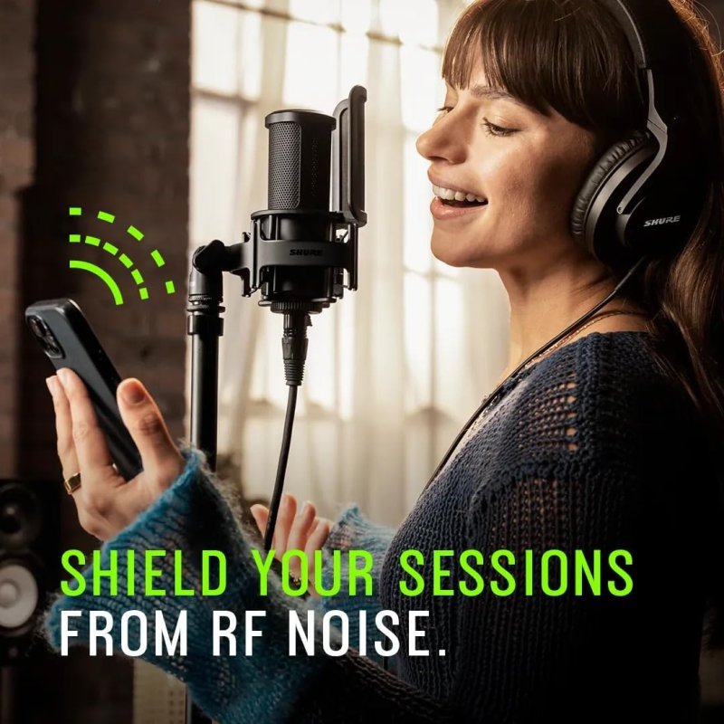 SHURE SM4 XLR STUDIO CONDENSER MICROPHONE KIT FOR PROFESSIONAL RECORDING AND STREAMING