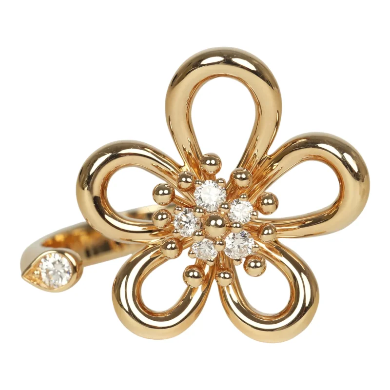 VAN CLEEF & ARPELS "FLOWER LACE" BETWEEN THE FINGER RING 18K YELLOW GOLD, DIAMONDS