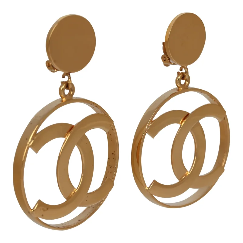 CHANEL CC ROUND LOGO DROP CLIP ON EARRINGS GOLD PLATED HARDWARE