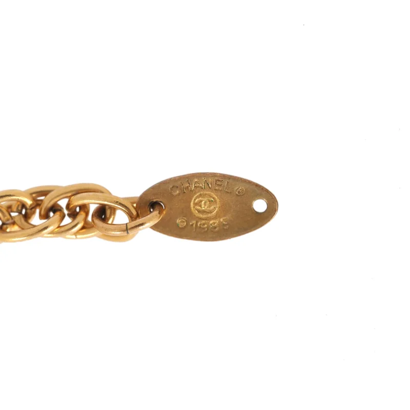 CHANEL CC SHORT NECKLACE GOLD PLATED HARDWARE